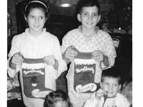 1962 Christmas McCarthy kids.jpg